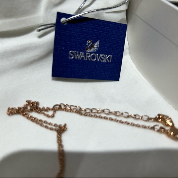 ✨ Stunning Elegant Vintage Swarovski Rose Infinity Exist Necklace - Picture 11 of 16